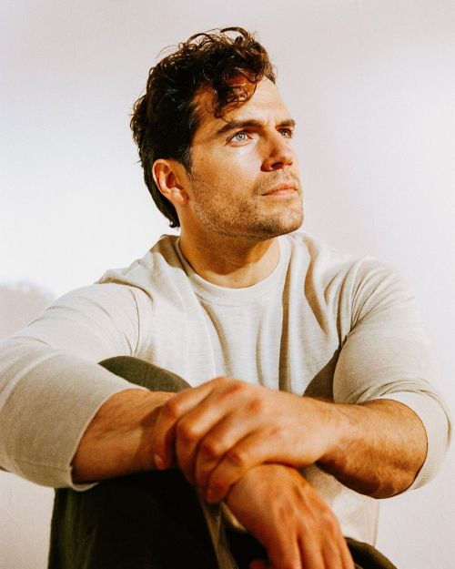 nkp1981:  Henry Cavill photographed by Danny Kasirye for “The Hollywood Reporter”, 2021   Excuse me.