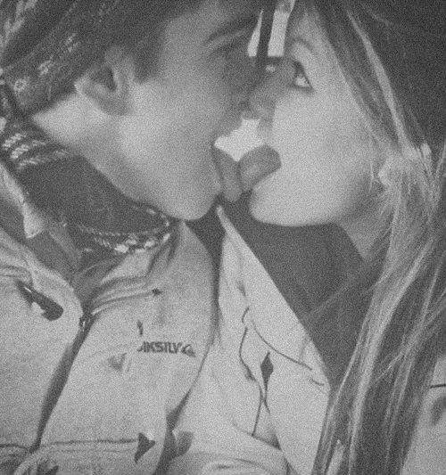 ♡ I need you, R. ♡