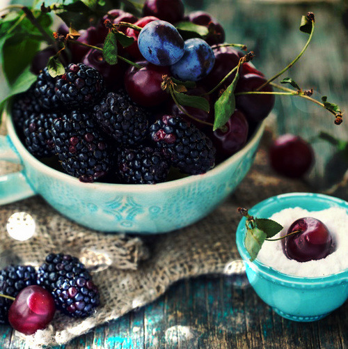 gingerfruitkate:  Untitled on We Heart It. http://weheartit.com/entry/91108416?utm_campaign=share&utm_medium=image_share&utm_source=tumblr 