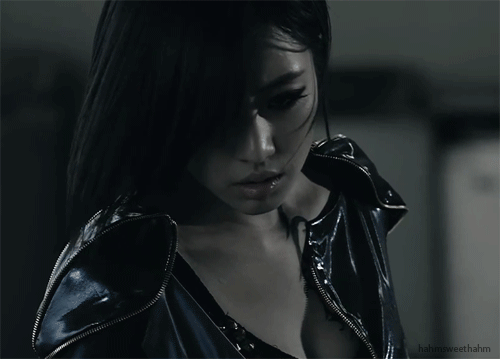 heenim-mccartney:  RANDOM EUNJUNG GIFS