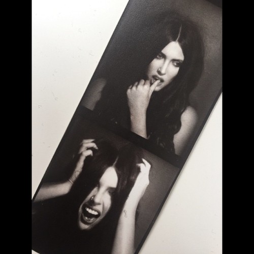 therealamandahendrick: A sneak from Last night with @pplinphotobooth Amanda Hendrick in the booth ye