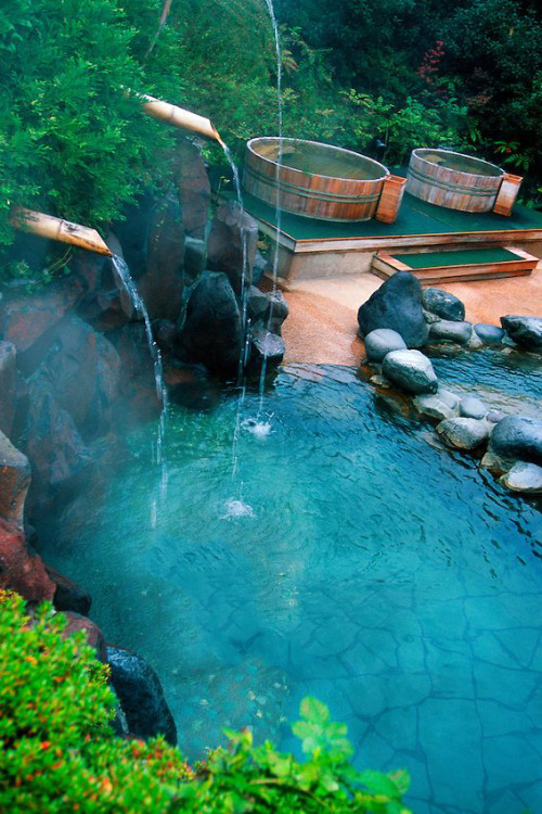 life1nmotion:Hakone Kowaki-en Yunessun Spa Resort, Hakone, Japan