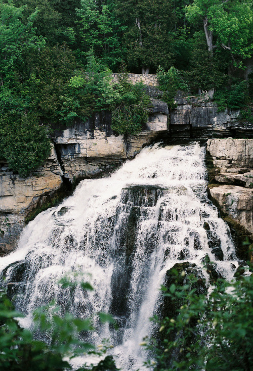 Owen Sound - June 2018Afga Vista 400 x Olympus OM-1prints | instagram