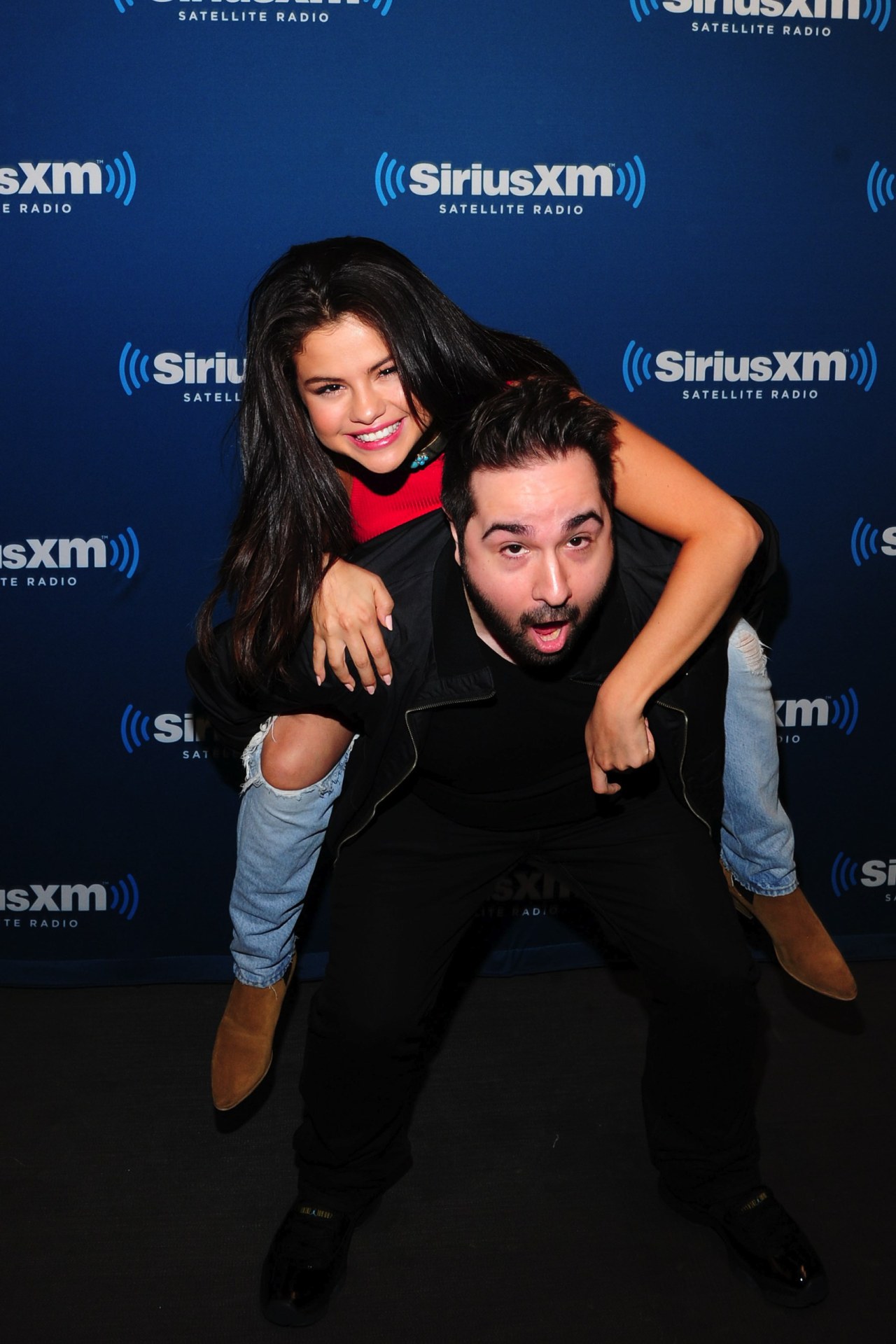 celebs-dailyus:   06/22/2015 - Selena Gomez visits  SiriusXM Studios in New York