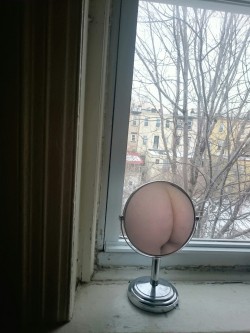 katecollinsmodel:  Bedroom window. Brooklyn, February 2015.