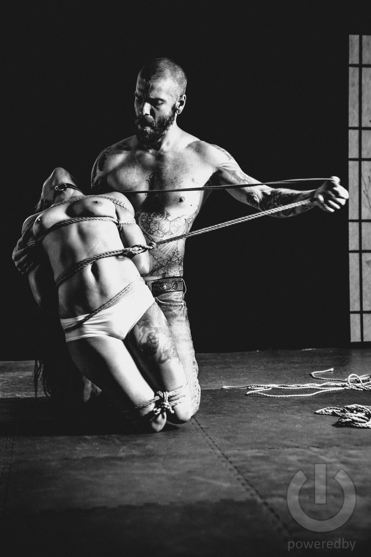 kinky-bi-girl:  fred-rx:      Performing with @tiedupcat at Studio Kinbaku. // photography