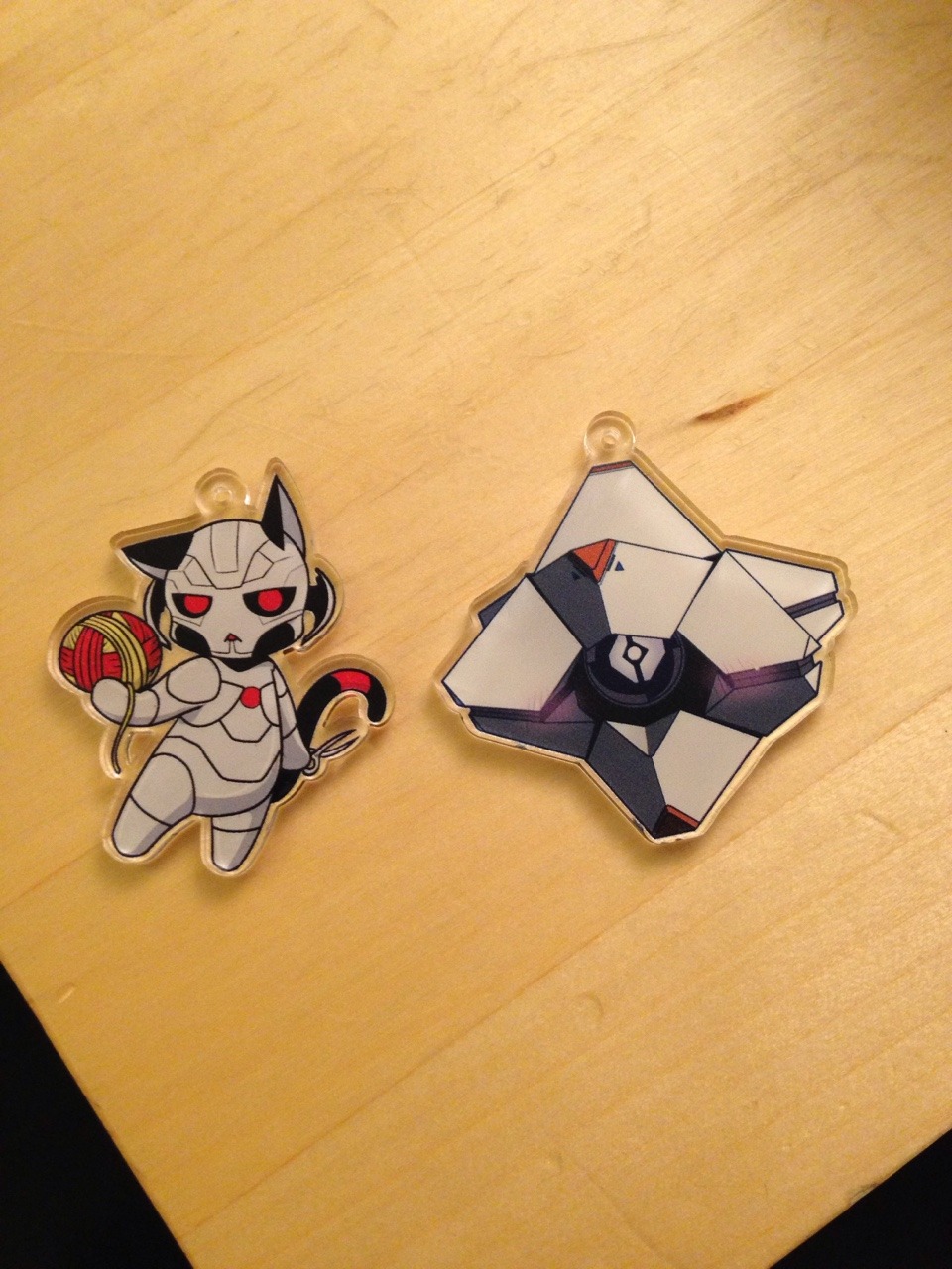 eikuuhyoart:  My Kitty Ultron and Ghost clear acrylic charms came, yaaaaay!! They