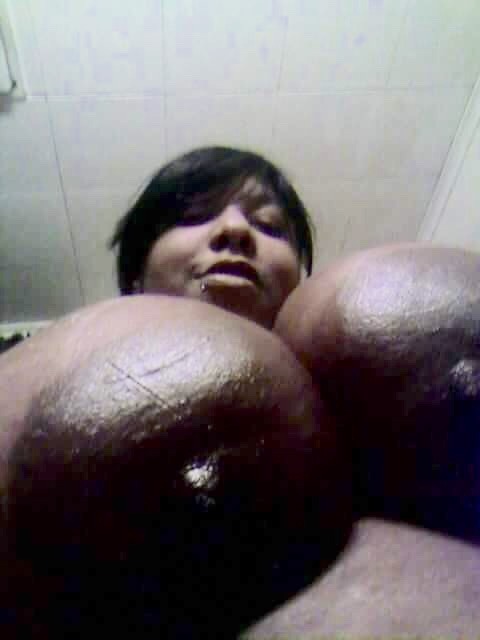 bigpussybitch:  ervgottithedon:  melvinblair:  Omg those r monster ass nipples  Dammmmmmmmn 🙌🏾😍🙌🏾  Theirs nothing like a block buster set of tities. 