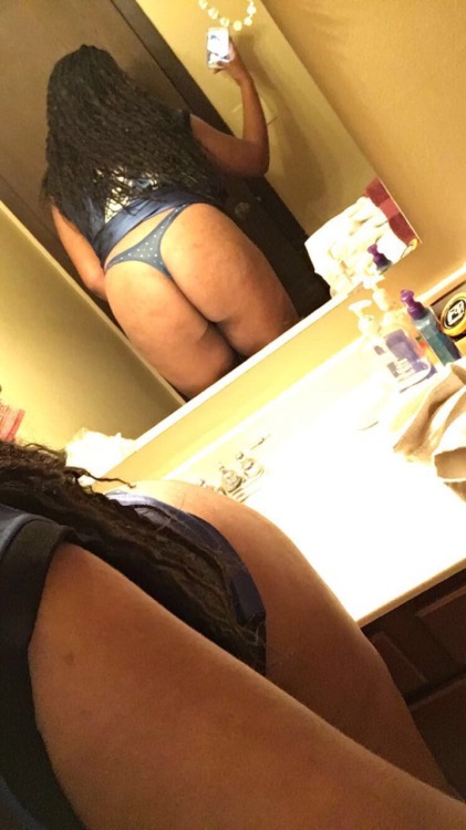 sirbearded: She loves showing her ass off.