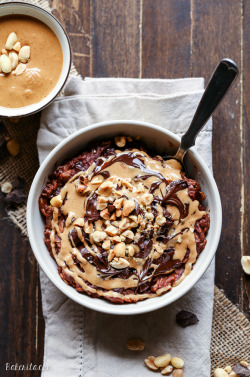 foodffs:  Chocolate Peanut Butter Oatmeal