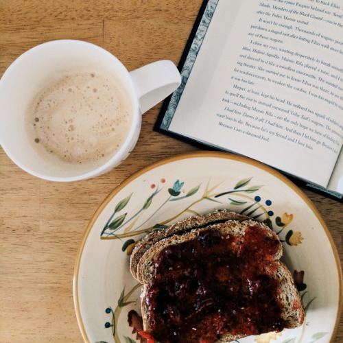 intoxicatingstories:My kind of morning.