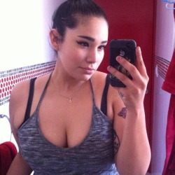 latinashunter:  Latina Got Huge Tits…👌❤😍