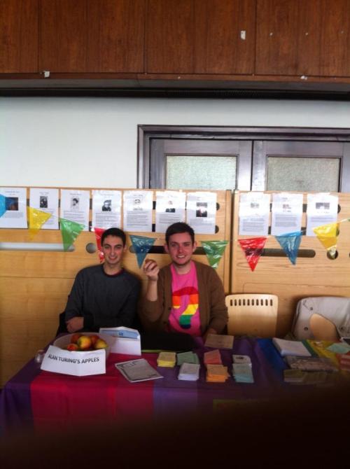 Here’s Team Tuesday on the ‘pop up’ information stall waiting to edify all you lov