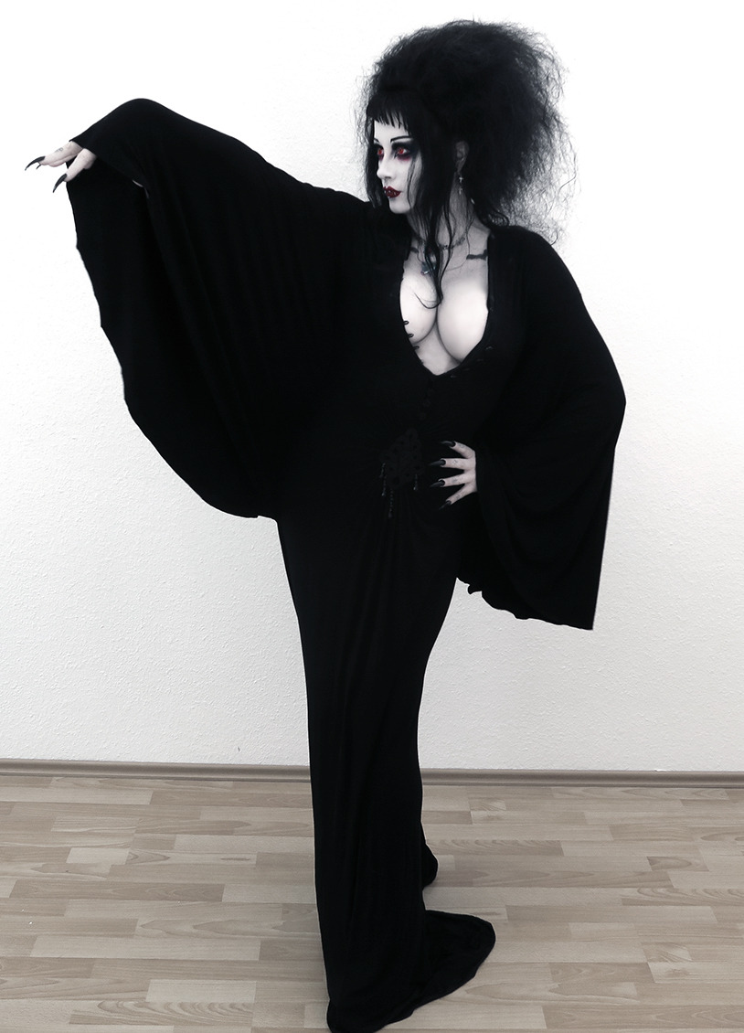 itsblackfriday:Taking the plunge (a deep one!) in this dress from DevilNight.co.uk