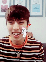 namsoogyu:    161122 동우 V앱  