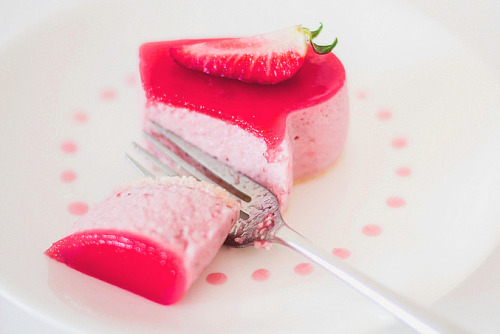 It’s almost too adorable to eat!
rainingteadrops:
“ Strawberry Mousse with biscuit jaconde (by Ruslan Golenkov) on flickr
”