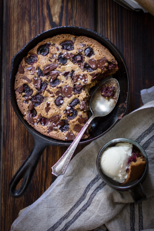 XXX sweetoothgirl:  Chocolate Cherry Skillet photo