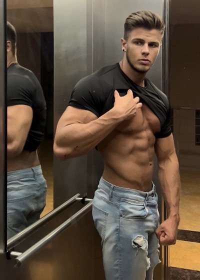 08cjvvmani: lost in his own superiority 