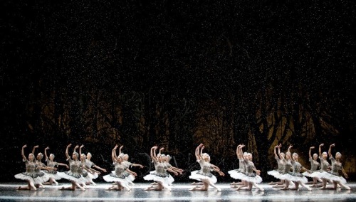 aurelie-dupont:Paris Opera corps de ballet in Nureyev’s The NutcrackerPhoto © Julien Benhamou
