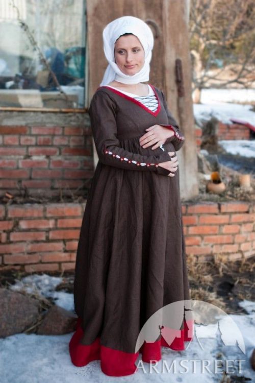 German kirtle, Renaissance style, by Armstreet