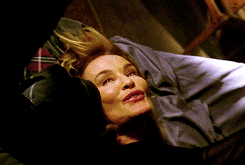 lukeisherenow:  somedays i feel like jessica lange: and other days i feel like jessica