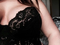 sexplorate:  two requests in one set! lace lingerie and breasts.   