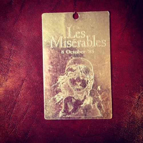 rebeccacaine:  Opening night gift from Cameron Mackintosh to the original cast.  All that’s left of a key ring.  29 Years tomorrow since we opened. 