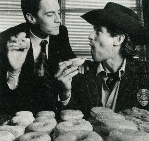 madeleine-ferguson: ABC Photo Archives:Kyle MacLachlan &amp; Michael Ontkean.