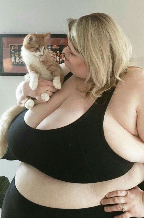 fatfox142: Kitten :D