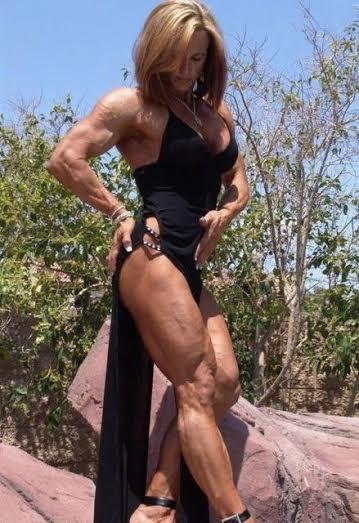 femalemuscletalk:  I can’t find a tree out here bigger then my legs. Next stop