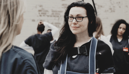 blackhairandglasses:too pure for this world 