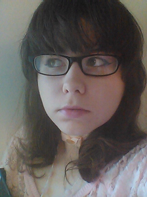 I cut my bangs and stuff :3