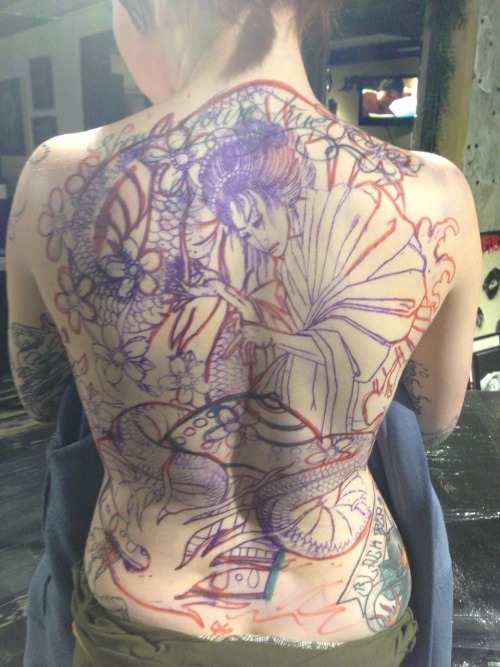 kimberlycares:  Eventually I’ll finish you lol Tattooers Instagram @honeyboobootattoos 