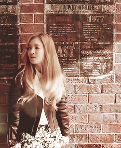 coordihyung:   This is why we can’t have nice things, Hyoyeon  