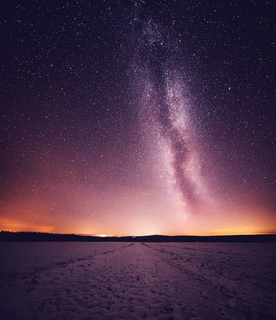 laatteenightthoughts:  archatlas:  Night Sky Joni Niemelä   Breathtaking 😍