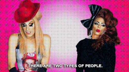 cupofcunteapodcast:   Alyssa & Alaska Thunderfuck Edwards on Alyssa’s Secret {x}.  “Exploring Alaska! Alyssa Does Austin.” “No girl, it’s cute and all that, but I wanna do Dallas.” 