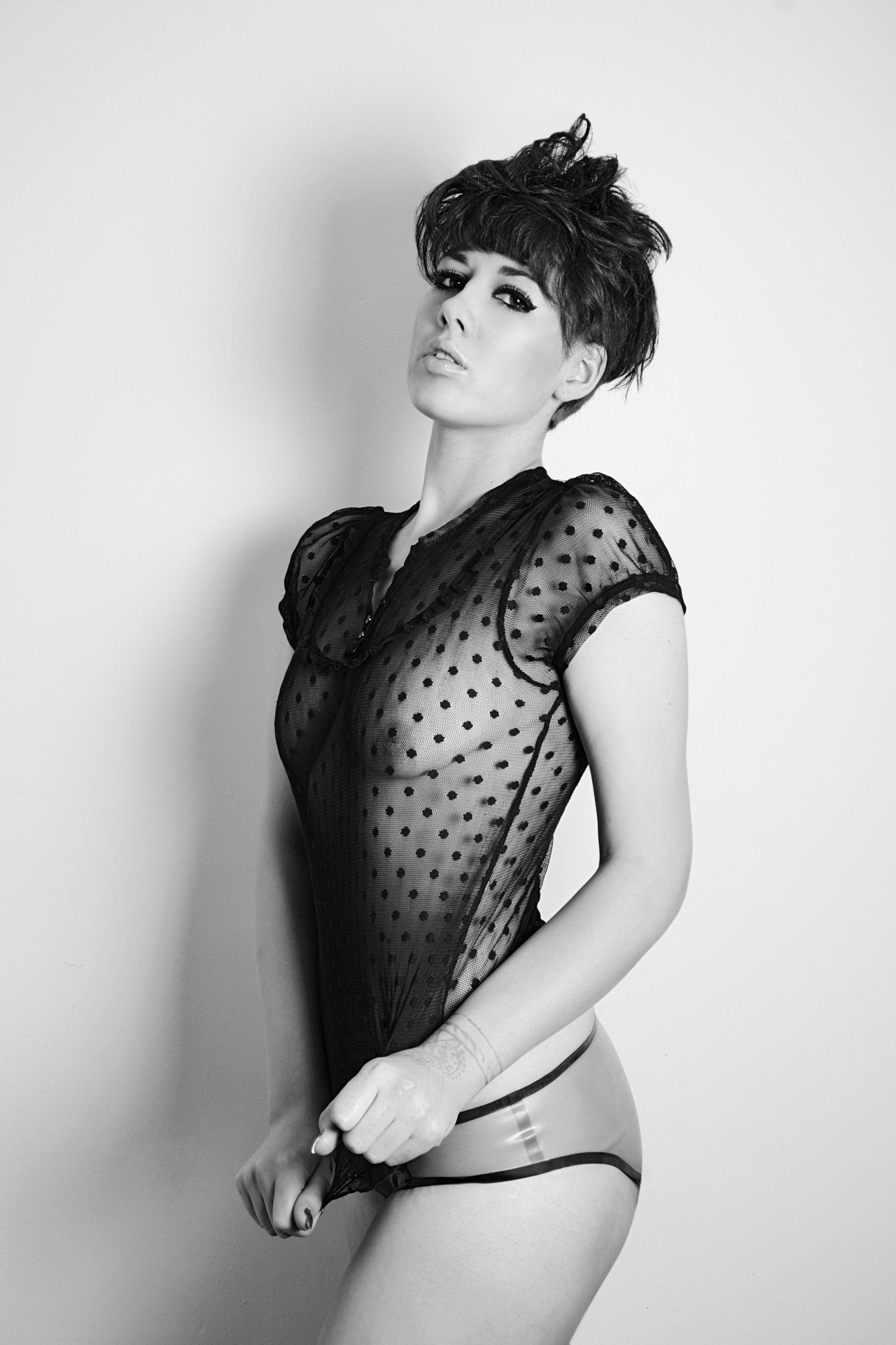 lucialicephotography:  Some of my favourite shots from my shoot with Roughened Rosebud