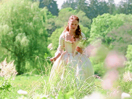 lochiels:Even though I had never left England,I was now the Queen of Denmark.A new lifeand an entire