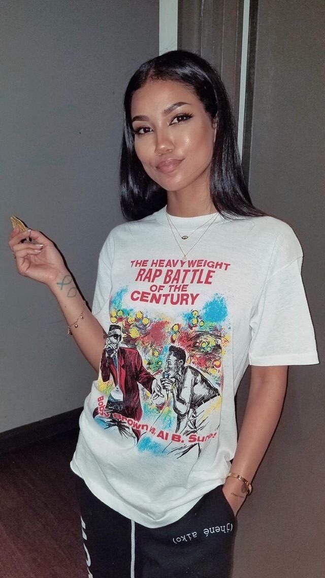 jhene aiko shoulder tattoos