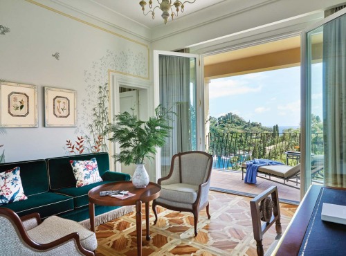 Hotel Splendido - new suites - Portofino - 2018
design team: F. Scarpi - STAF - Fiesole - Florence
Interior Design by Eric Egan - Milan
images courtesy of : © Belmond Hotels