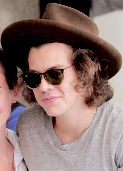 paynut-blog:  Harry at Café de Flore in Frnce, June 21st + 