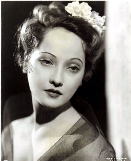 Porn photo hauntedbystorytelling: Actress Merle Oberon