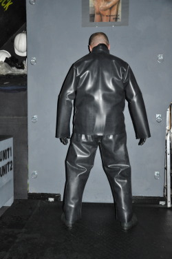 batskin:  Heavy Duty Rubber