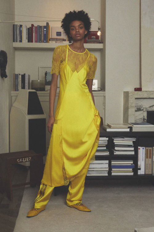 aleworldaddict: Off-White Pre-Fall 2018 