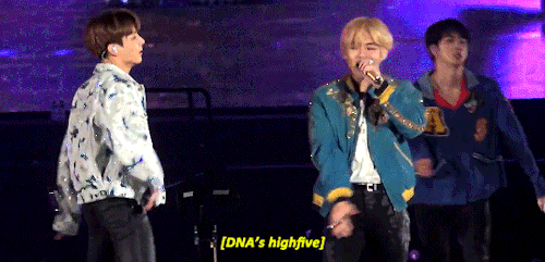 ohmykimtaetae:DNA!+ Bonus (close up)