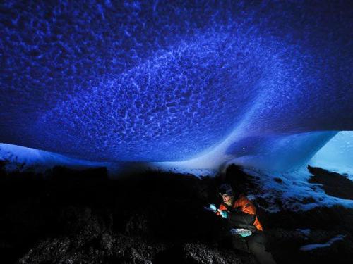 Here is a photo of the ceiling of an ice cave on Ross Island in Antarctica. The pattern you are seei