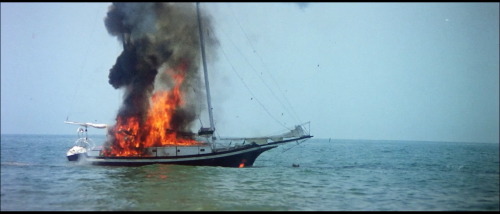 earlysummer1951: THE PARALLAX VIEW (1974) dir. Alan J. Pakulacinematography by Gordon Willis