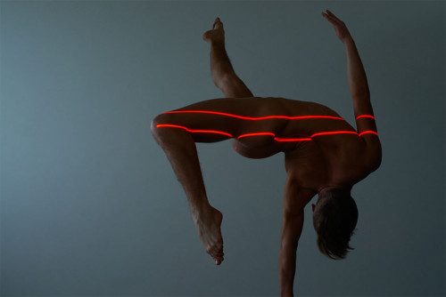 uglypnis:Luminescence by Bertil Nilsson (Gymnast: Edward Upcott) 