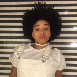 peep:  by @amandlastenberg on Instagram http://ift.tt/1s0ORBF