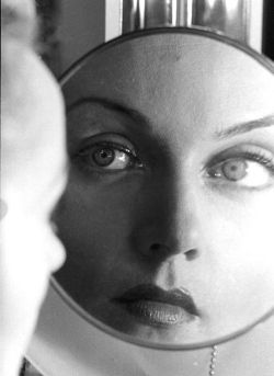 bellalagosa:Carole Lombard https://painted-face.com/